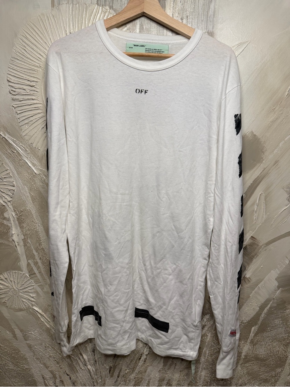 Off-White Seeing Things Longsleeve Shirt White / Black Oversized Fit